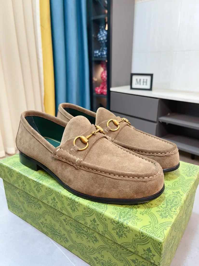 Men's Men's Shoes💰560🌹🌹[GUCCI] Gucci leather shoes are the most popular classic. Synchronized with the official website, the upper is made of Italian first-layer cowhide ➕cowhide lining, with unique brand and unique craftsmanship. Highlighting the hot style of the new year. Stop hesitating, stop wandering, get it now. Number: 38--44